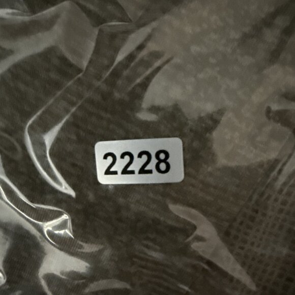 Prana Top Women’s Size XL Camo Printed Long Sleeve Pullover Tee Shirt Athleisure - Picture 9 of 9